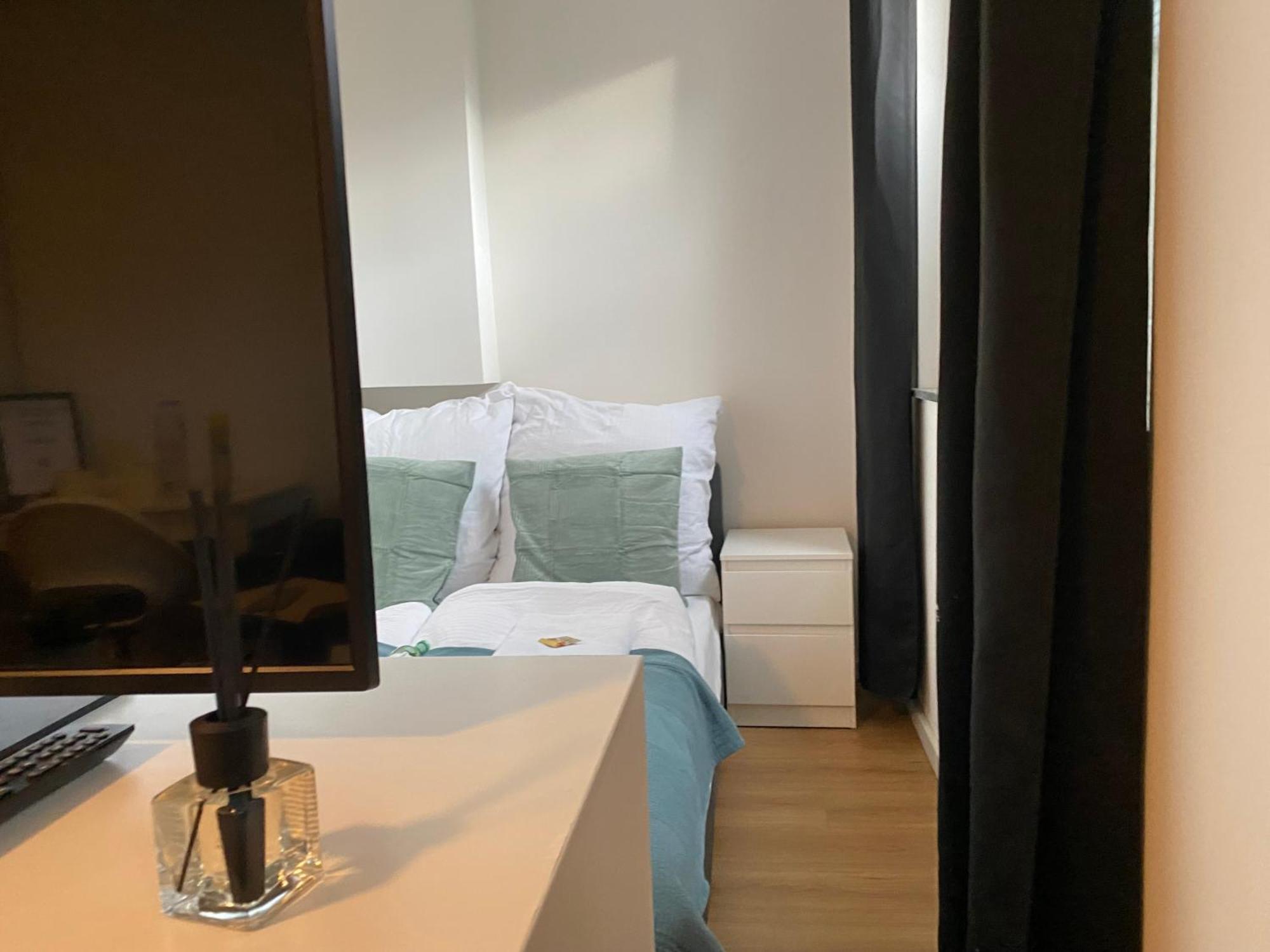 Lux Apartments Moerfelden-Walldorf Bagian luar foto