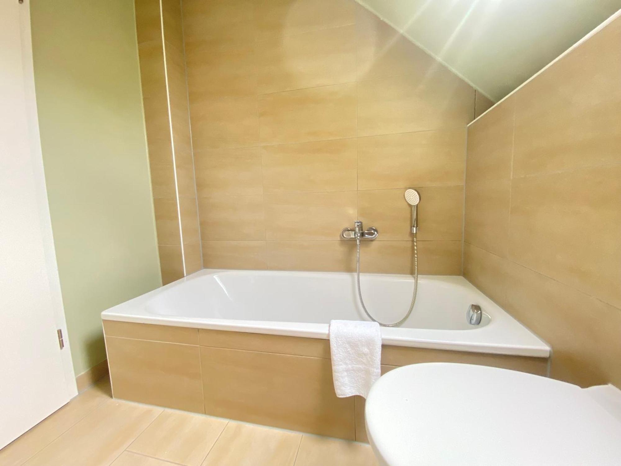 Lux Apartments Moerfelden-Walldorf Bagian luar foto
